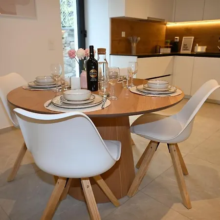Immersa Nella Pace Tra Locarno & Valle Verzasca Appartement