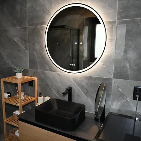 Immersa Nella Pace Tra Locarno & Valle Verzasca Appartement