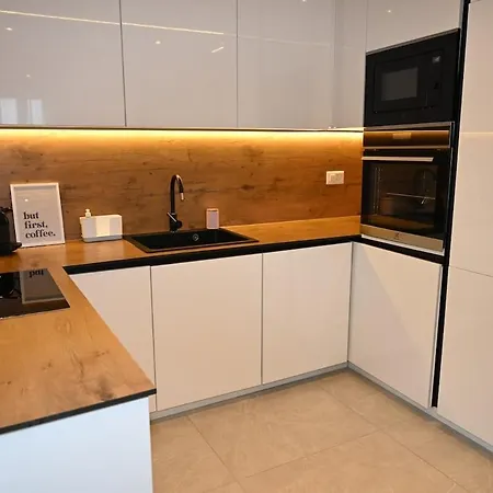 Immersa Nella Pace Tra Locarno & Valle Verzasca Appartement *